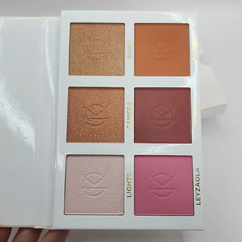 Kenia Ontiveros Beauty Blush & Shine Kit